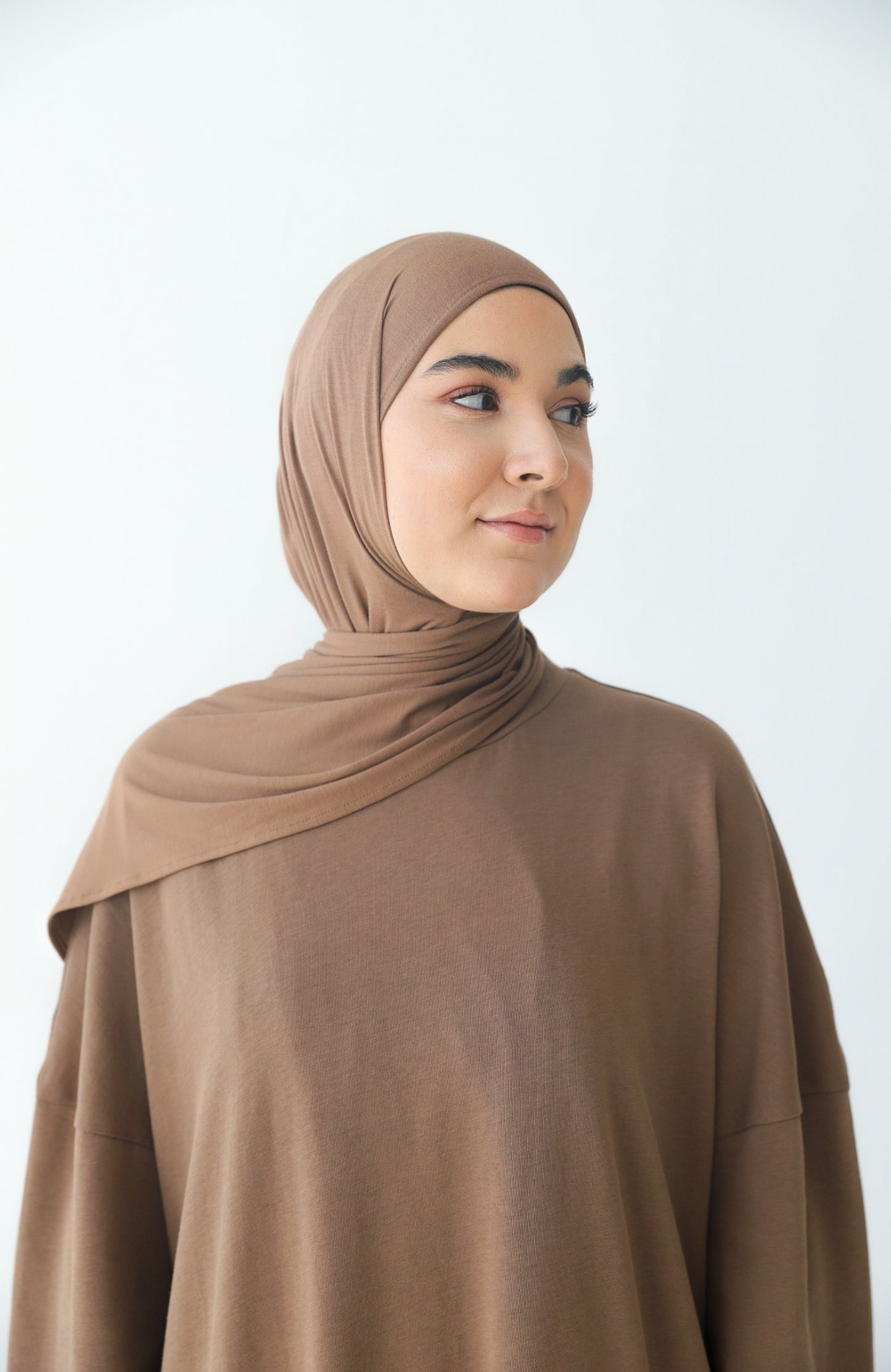 Jersey Hijab in BROWN